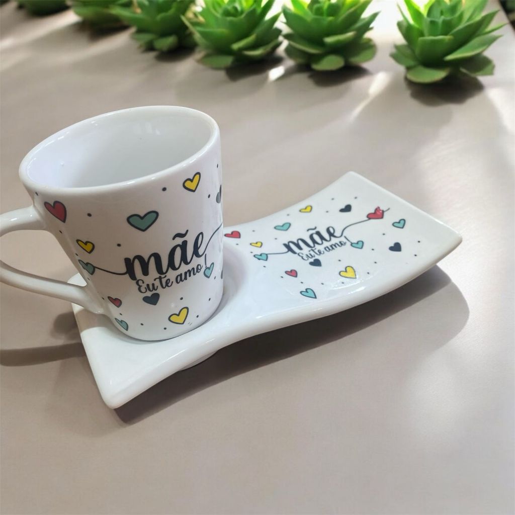 Kit Caneca Porcelana  E Pires Ondulado Mãe variad