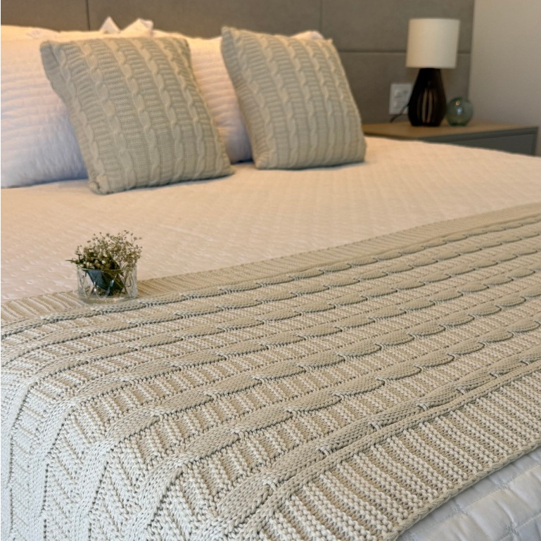 Kit Peseira De Tricot Cama Casal, Queen Ou King + 