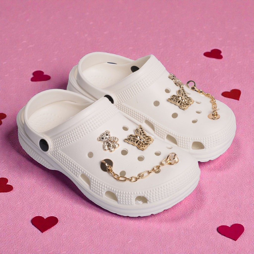 Sandália Infantil Babuche Luxo Com enfeite Leve C