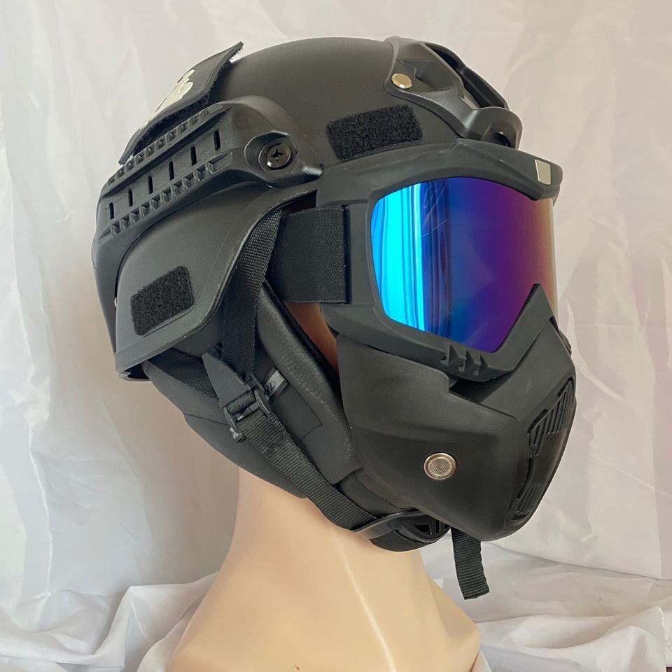 [Coleção 3215 Pessoas] Capacete Tático Four Sea