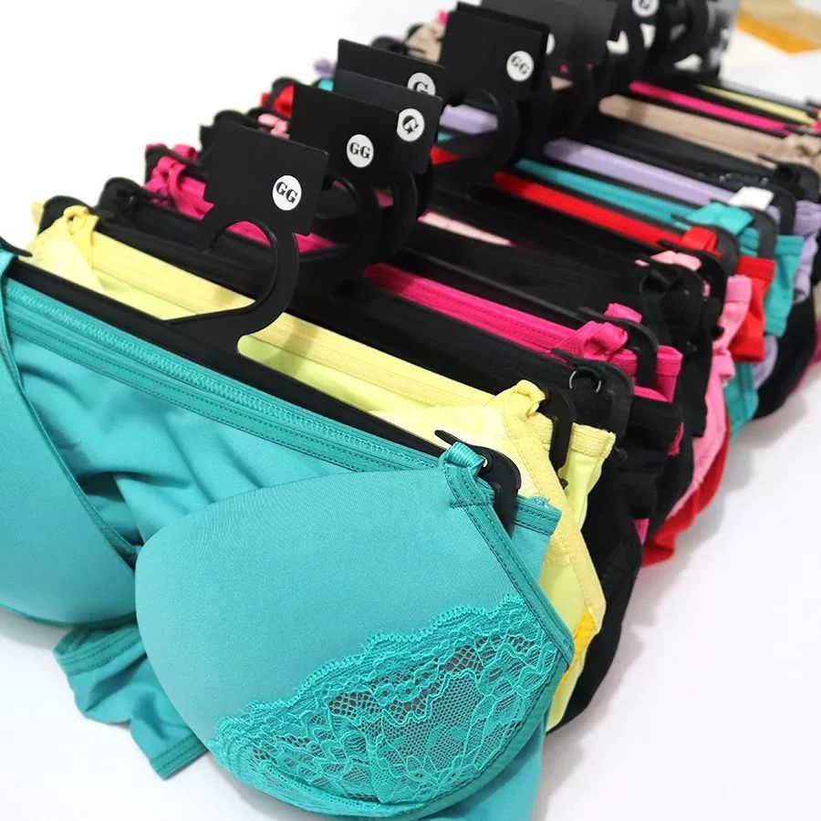 Elegância Essencial: Kit 3 Conjuntos de Lingerie 