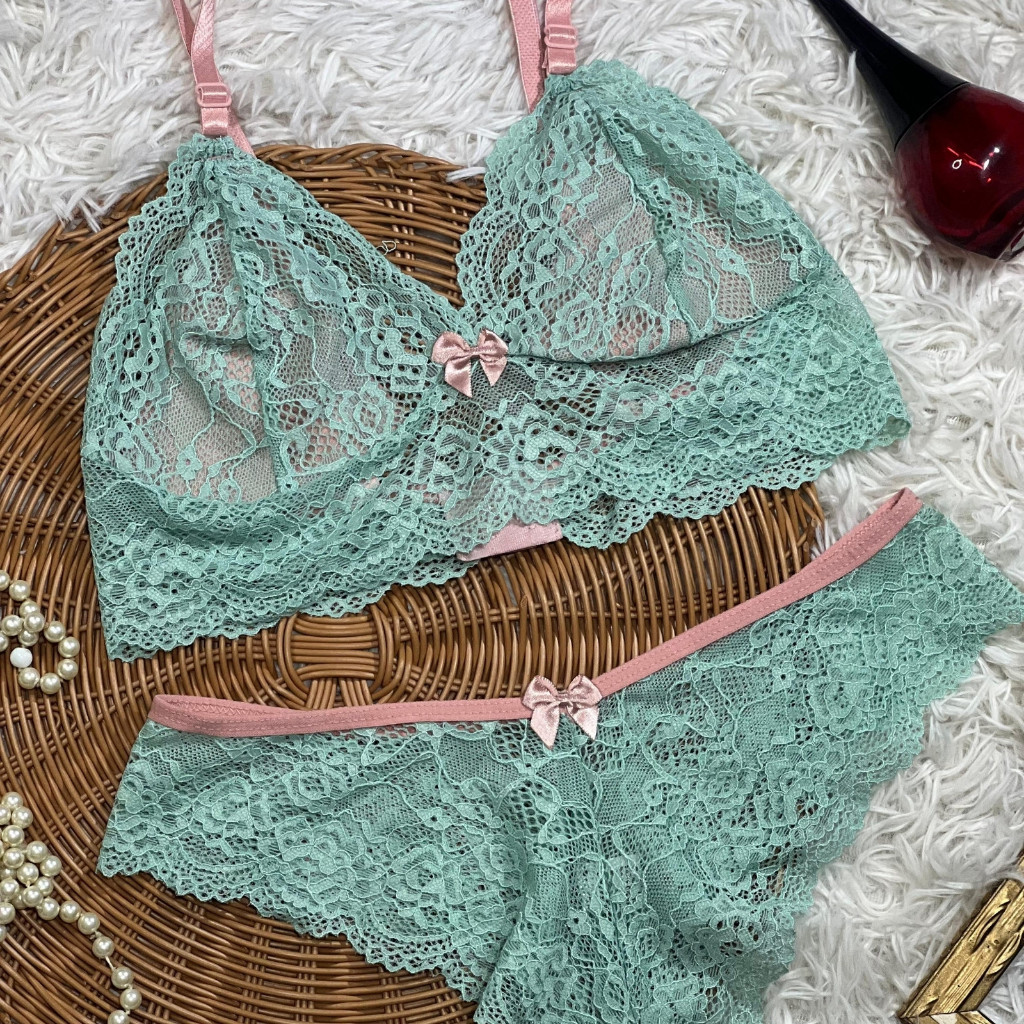 Conjunto Lingerie Calcinha e Sutiã Renda Sem Bojo