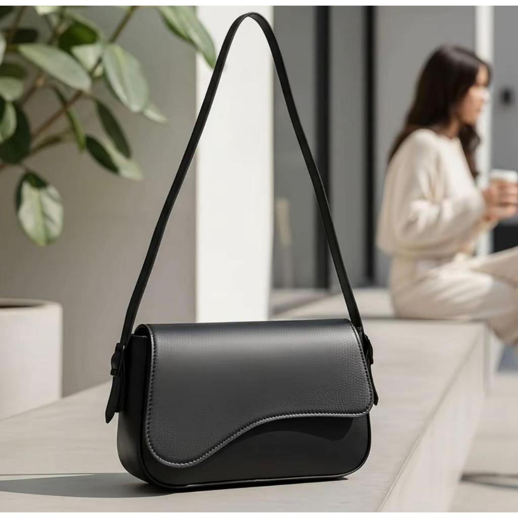 Bolsinha Baguete Classy Luxo Elegante leve Casual 