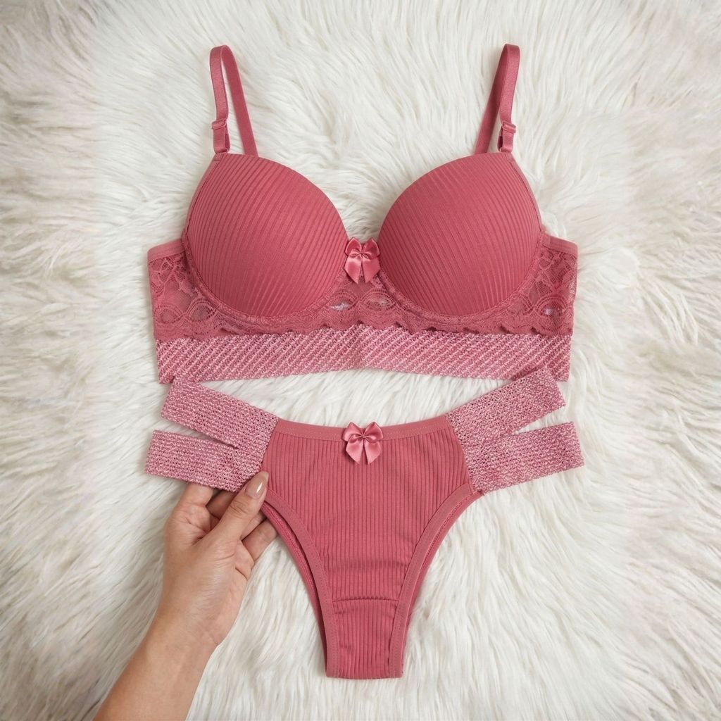 Conjunto Lingerie Sutiã de Bojo e Calcinha Canela