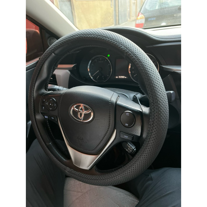 Capa Volante Carro Couro Universal luxo antiderrap