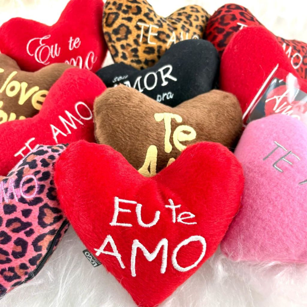 Combo 4 Corações De Pelúcia 13 cm Presente Para