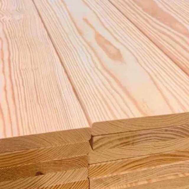 Tábua de Pinus para Prateleira Lixada e Aparelhad