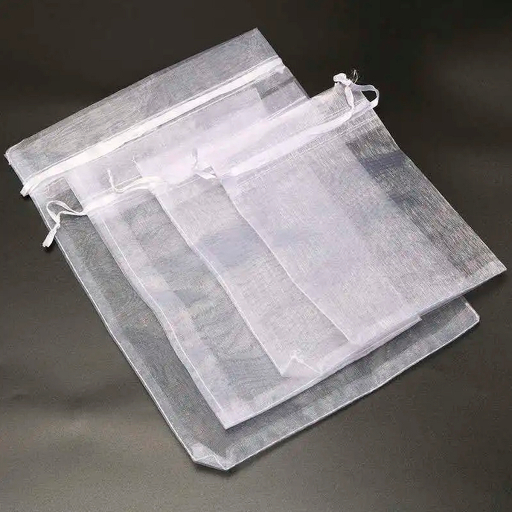 Kit 100 Saquinhos Organza 7×9 / 9×12 / 1