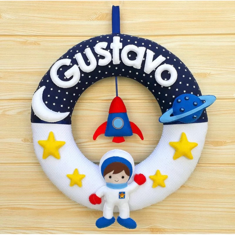 guirlanda astronauta menino