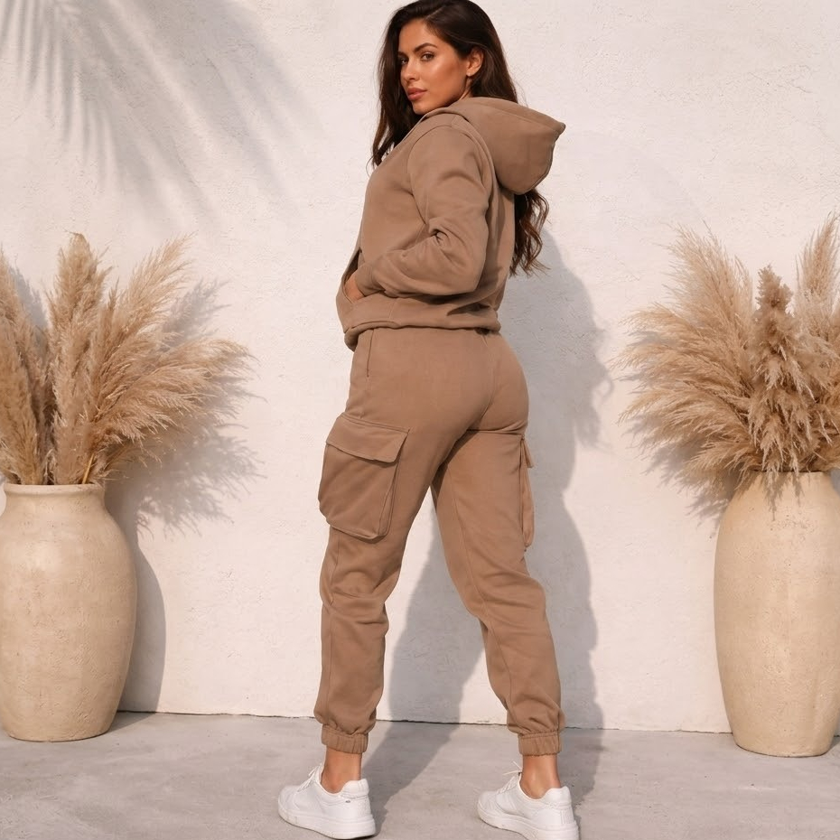 Conjunto Moletom Feminino com Capuz + Calça Cargo