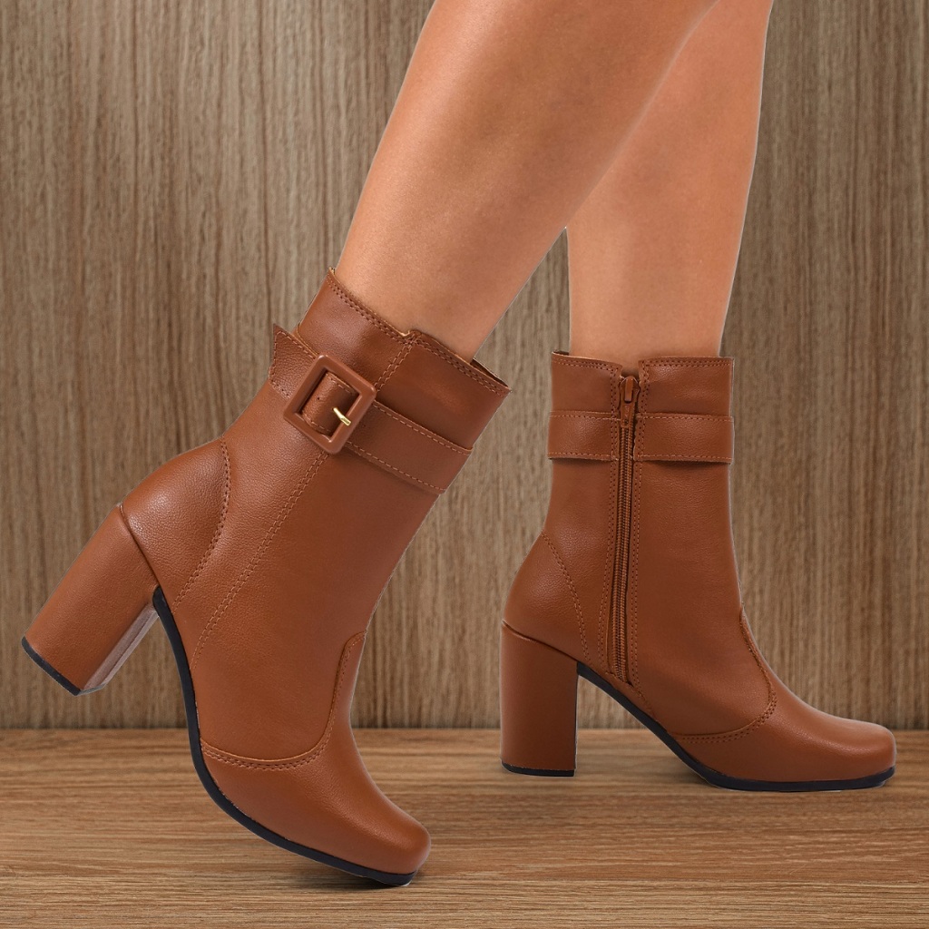Bota Feminina Caramelo Napa Cano Médio Com Fivela