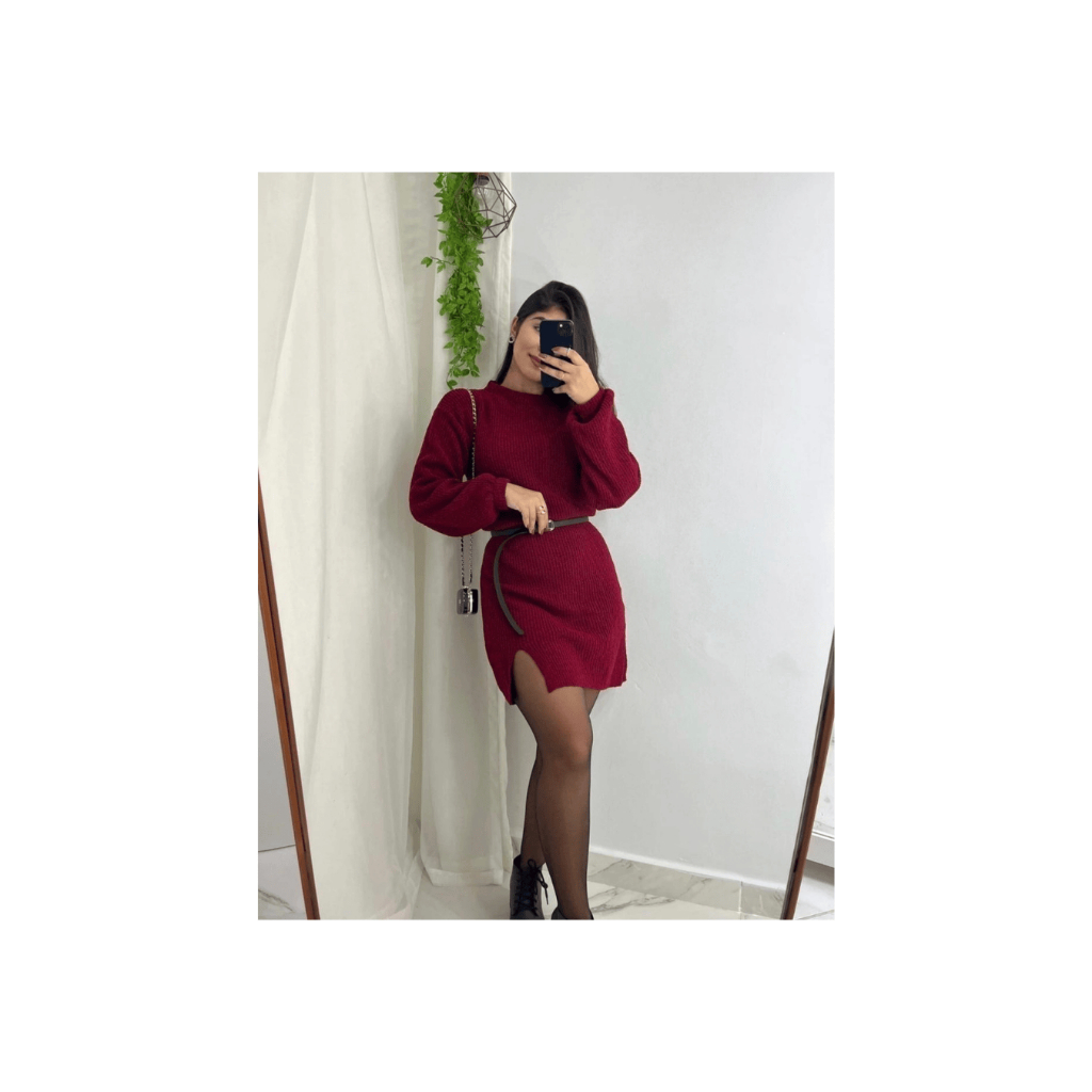 Vestido Feminino de Mousse, Tricot, Fendas Laterai