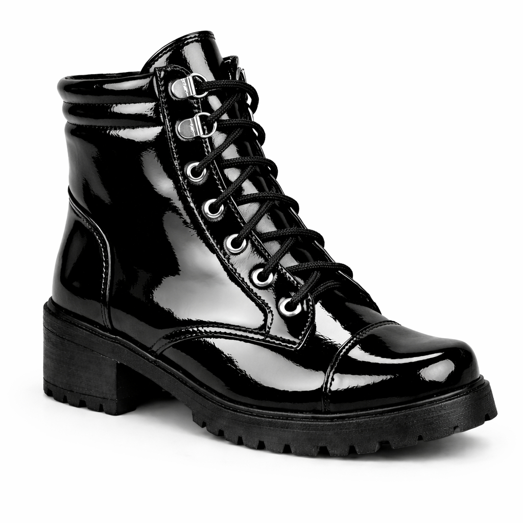 Bota Coturno Salto Baixo Aplicação Metal Preto