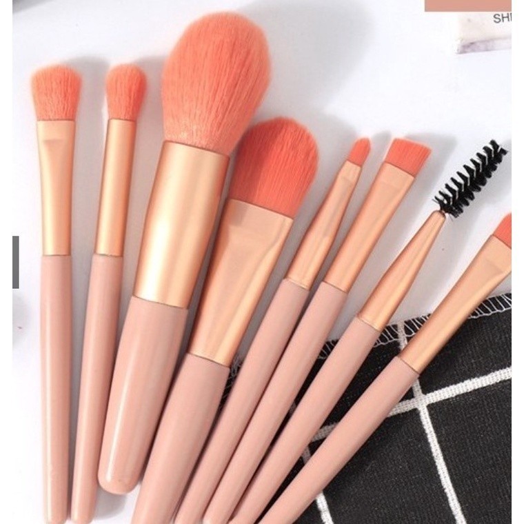 Kit 8 Pincéis Com Maquiagem Para Base Blush E som