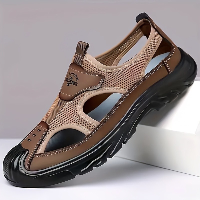 Sapatos masculinos de malha respirável de verão 