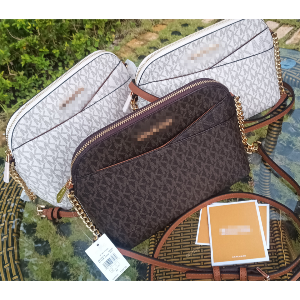 Women medium Wallet Jet Set Travel Lady Wallet cow