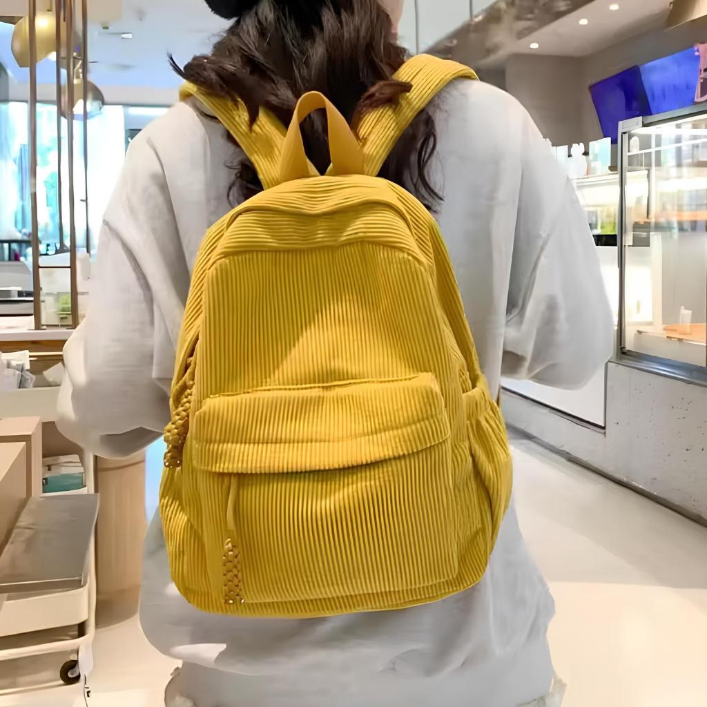 Mochila Pequena Feminina De Veludo Cotelê (30 x 2
