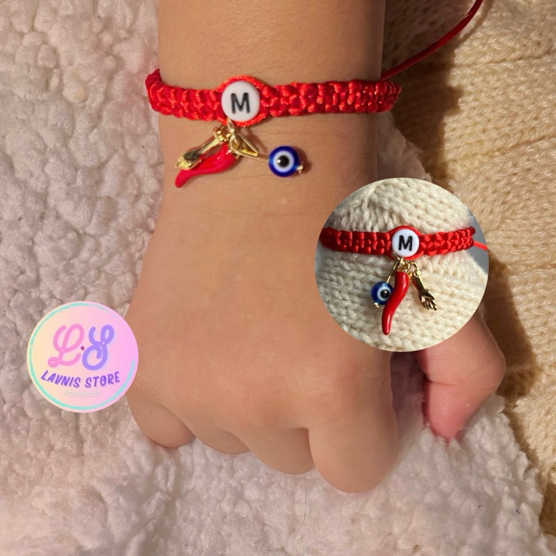 PULSEIRA BABY  PINENTA (letra + figa +olho grego +