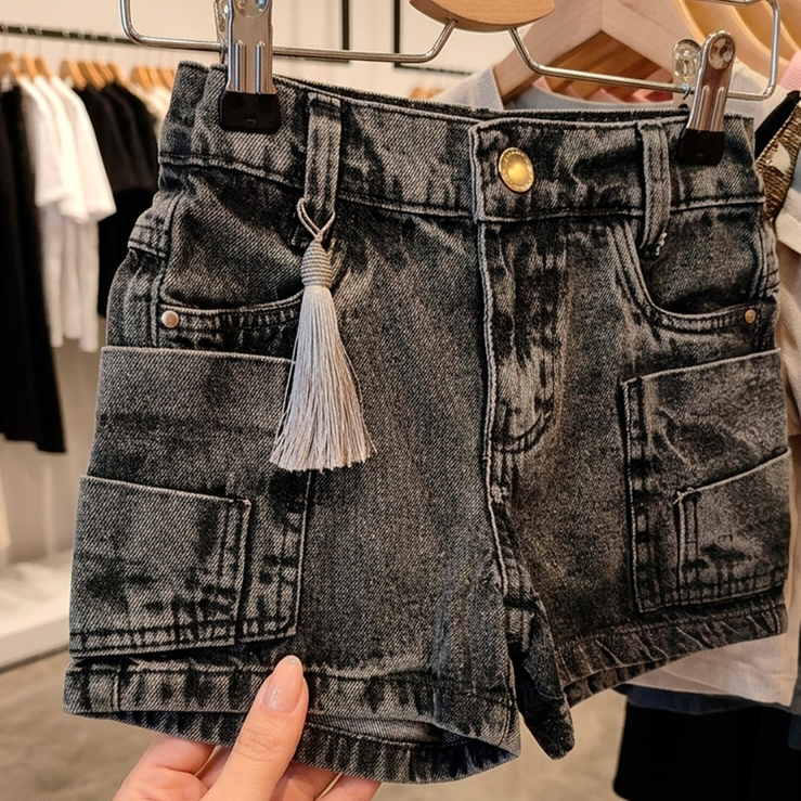 Short Jeans Cinza Bolso Lateral Feminino Infantil 