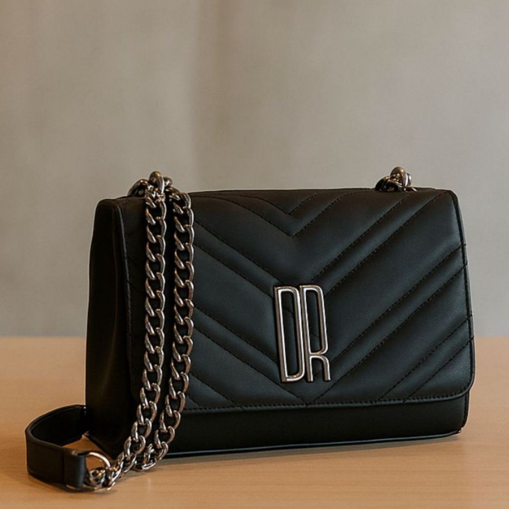 Bolsa Feminina Pequena De Lado Transversal Alça C