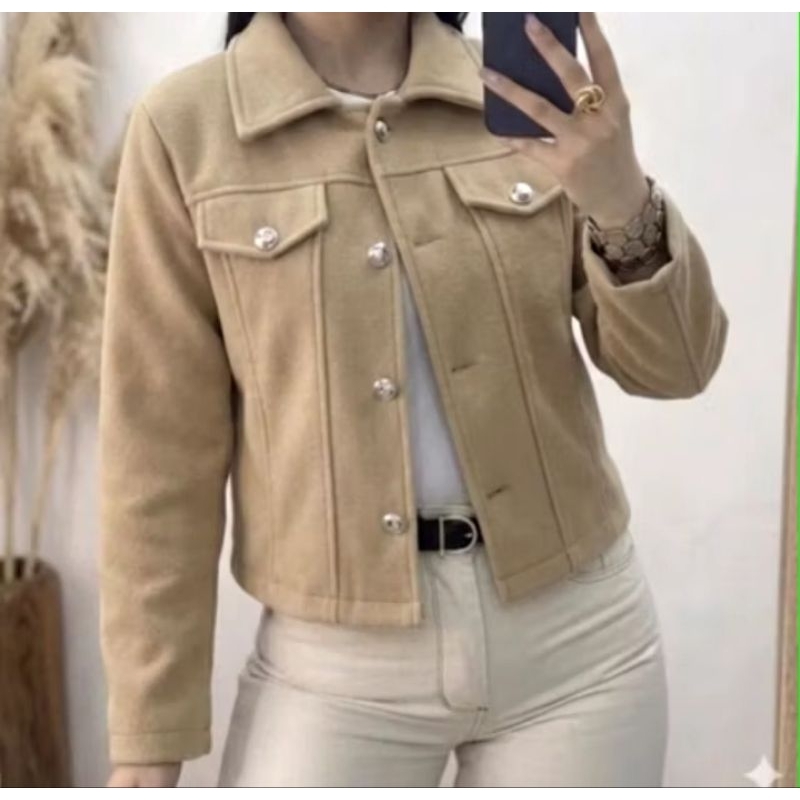 Casaco Feminino em Lã Batida de inverno
