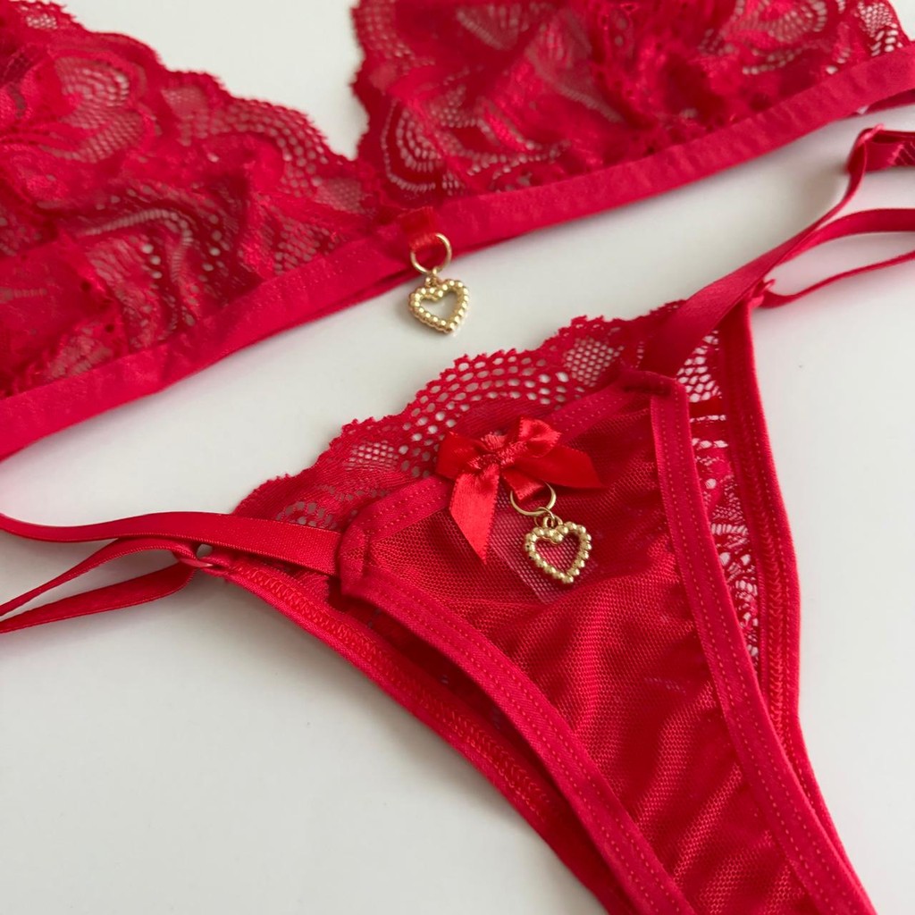 Conjunto Backless Detalhe Pingente Tanga