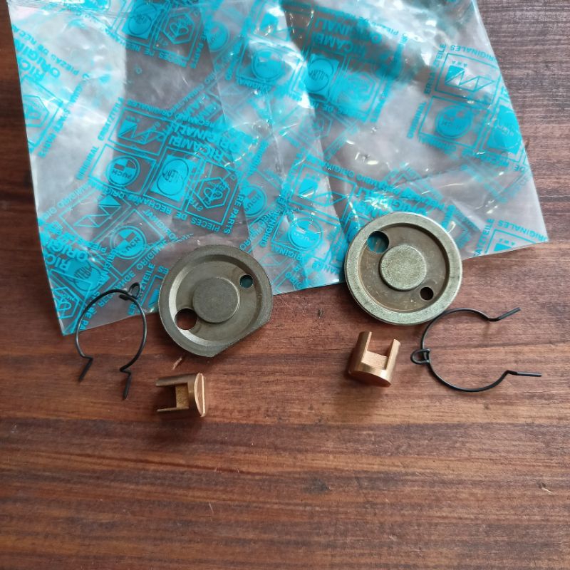 Conjunto De Embreagem Stut vespa excel Exclusivo p