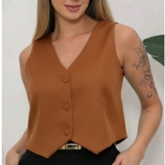Coletinho Curto Feminino Forrado Botões Frrado S