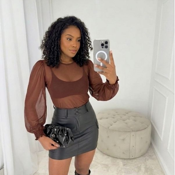 Blusa Tule Transparente Manga Bufante Segunda Pele