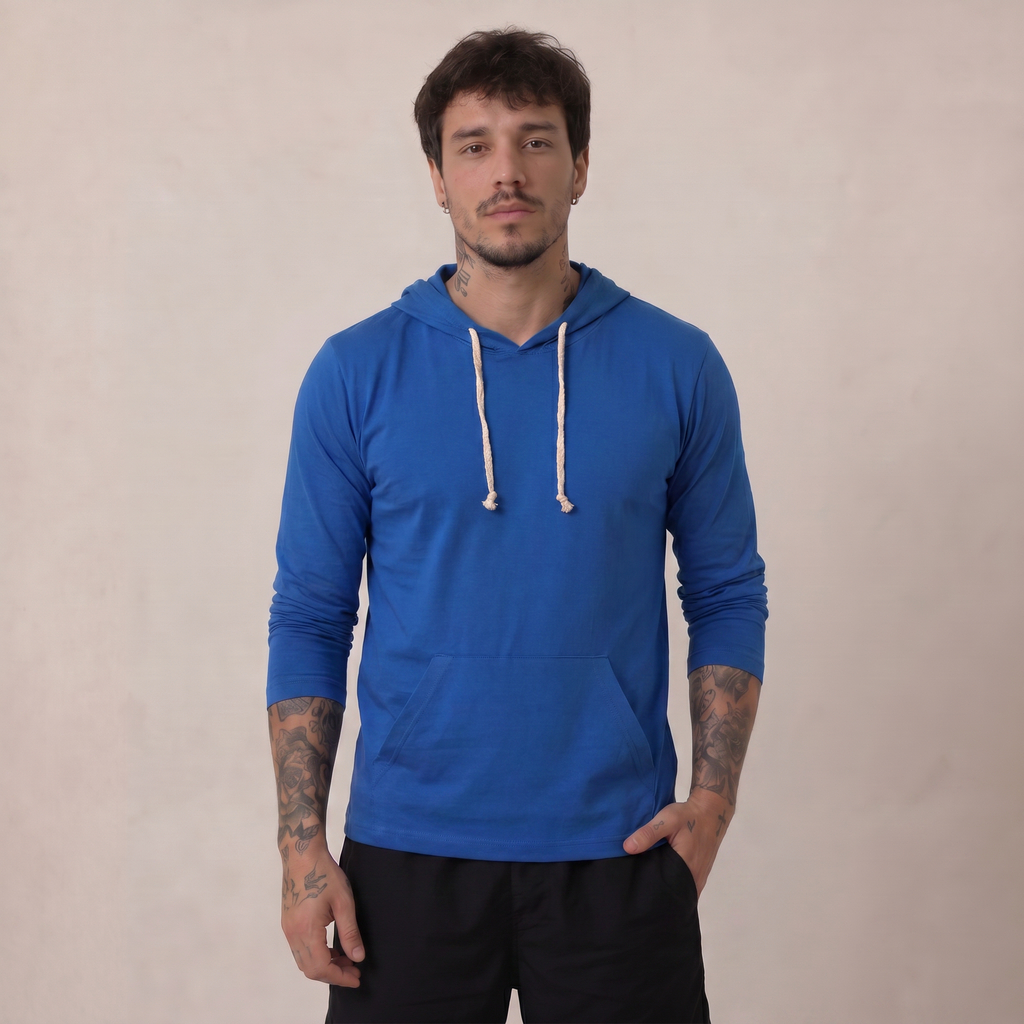 Camiseta Masculina Manga Longa com Capuz e Bolso M