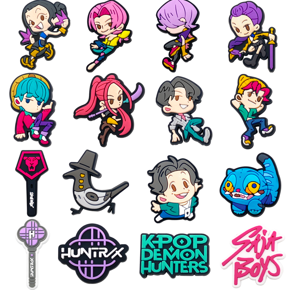 Kit 16 Cartoons Pins Botons  para Babuche