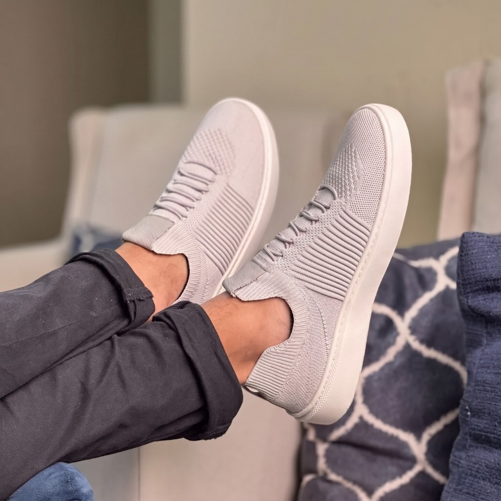 Tênis Masculino Urbano Knit Cinza com Ajuste Elá